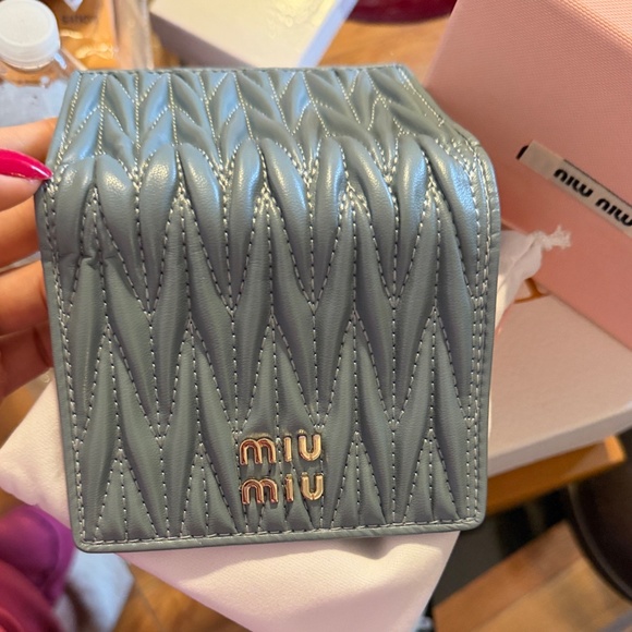 Fashion Women’s Wallet – Genuine Leather - Picture 3 of 6